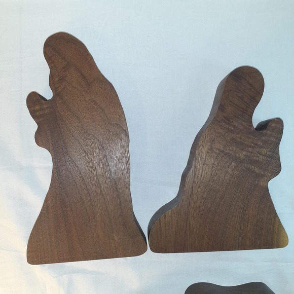 Wooden Nativity Scene Set - Picture 3 of 12